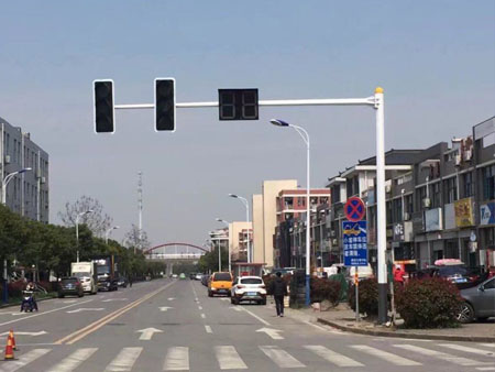 ��ͨ�źŵƳ���