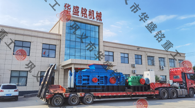 全液压对辊破碎机发货现场